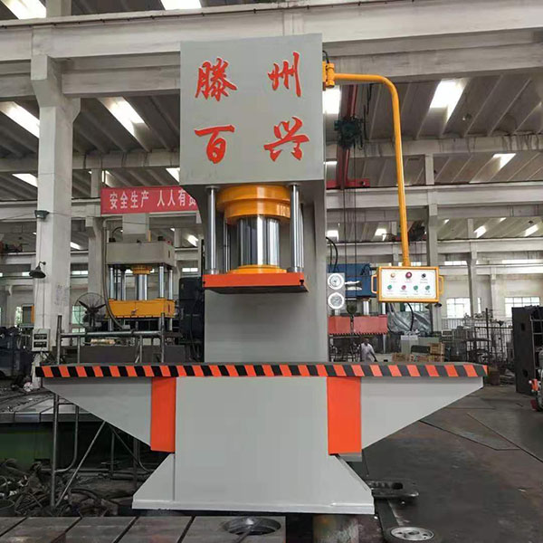 315吨小黄片APP视频免费下载 圆钢校直机
